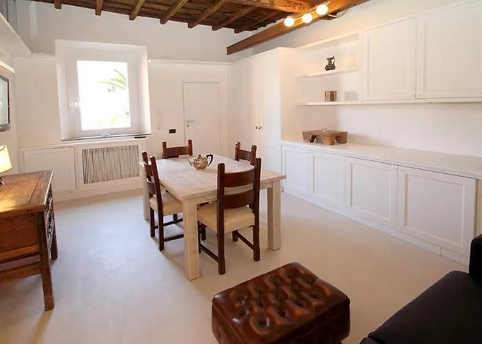 Lhp Trastevere 3*