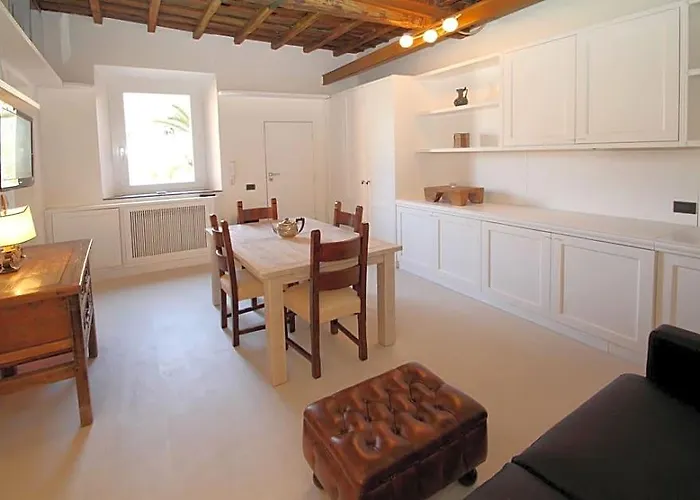 Lhp Trastevere 3*
